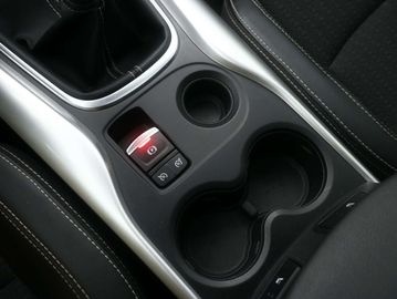 Car image 32