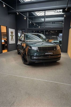 Land Rover Range Rover P460e 338 kW image number 17