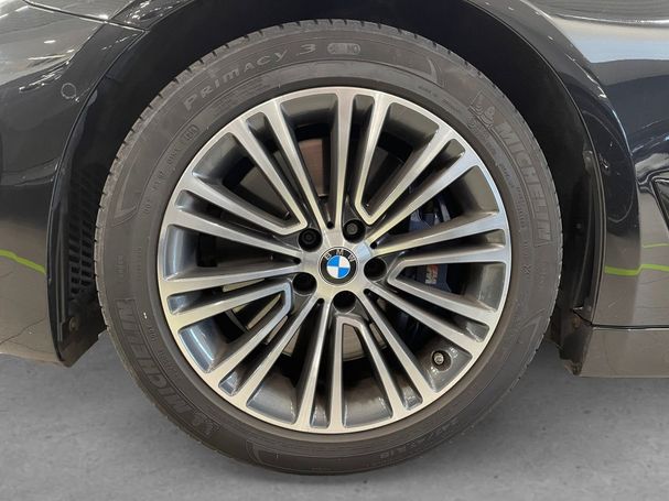 BMW 540i Touring xDrive 250 kW image number 8