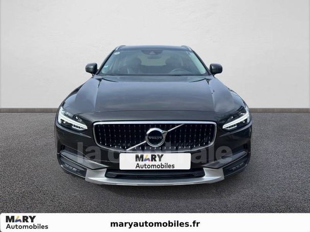 Volvo V90 Cross Country D5 AWD Geartronic 173 kW image number 3