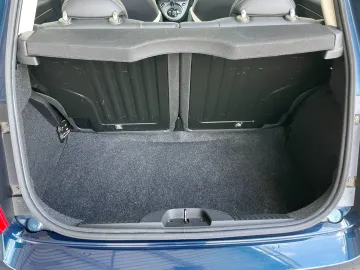 Car image 41