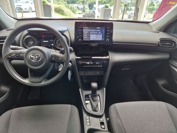 Car image 15