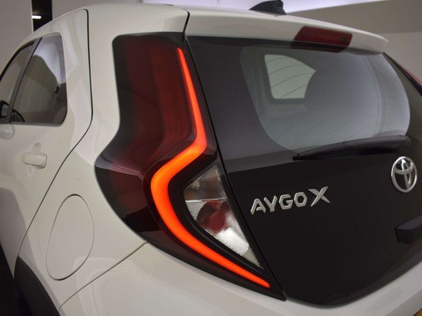 Toyota Aygo X 1.0 VVT-i 53 kW image number 15