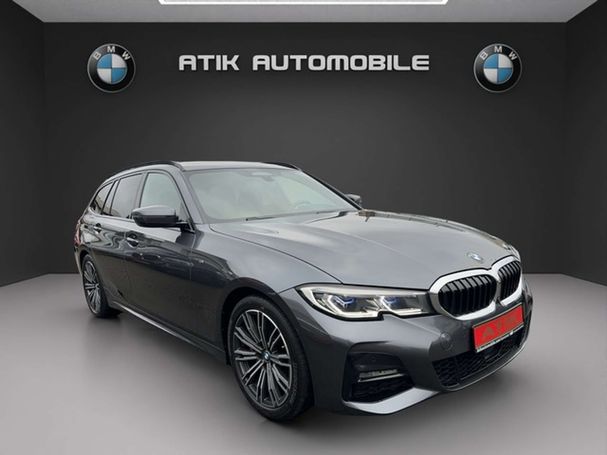 BMW 320d Touring M Sport 140 kW image number 2