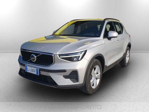 Volvo XC40 T2 Essential 95 kW image number 1