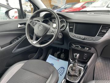 Car image 28