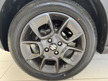 Car image 23