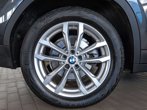 BMW X3 xDrive20d Advantage 140 kW image number 4