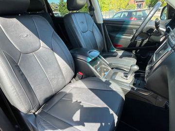 Car image 27