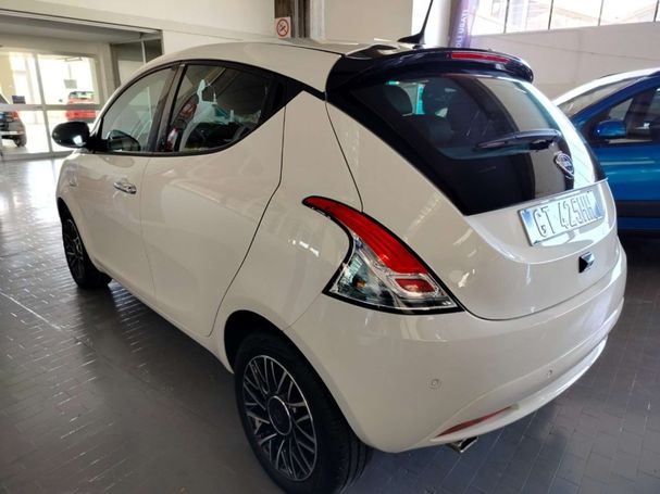 Lancia Ypsilon 51 kW image number 14