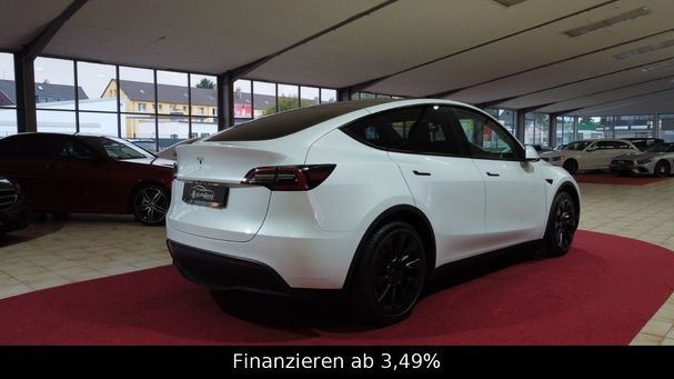 Tesla Model Y Performance 220 kW image number 3