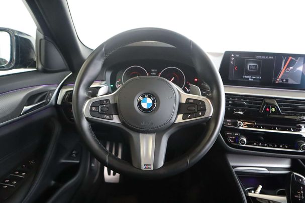 BMW 520i Touring 135 kW image number 11