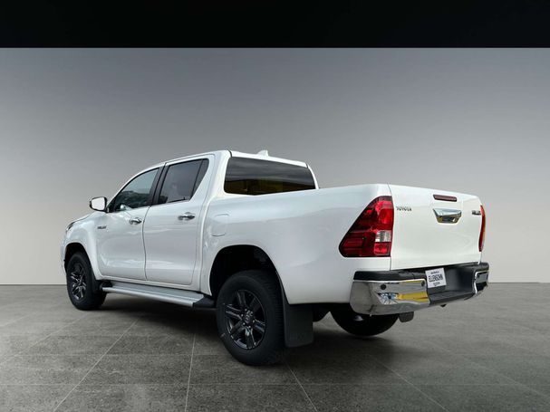 Toyota Hilux D Double Cab 2.4 110 kW image number 3