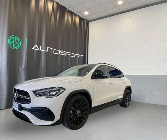 Mercedes-Benz GLA 180 100 kW image number 1