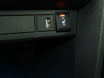 Car image 36