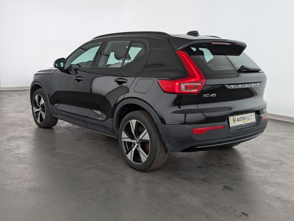 Volvo XC40 Recharge AWD 300 kW image number 8