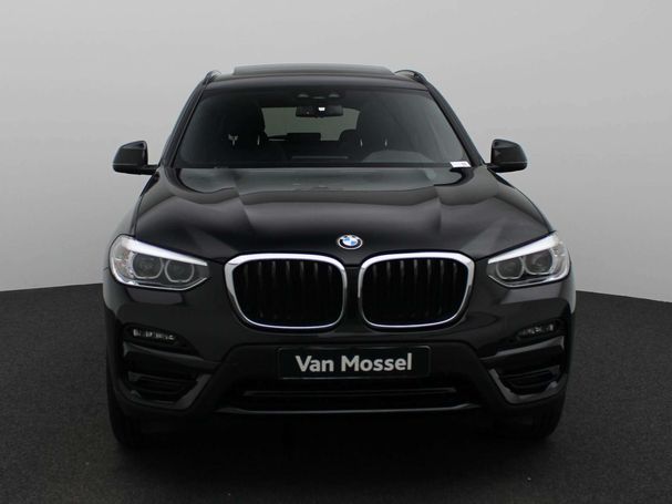 BMW X3 xDrive30e M 215 kW image number 2