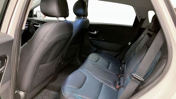 Kia Niro e 150 kW image number 9