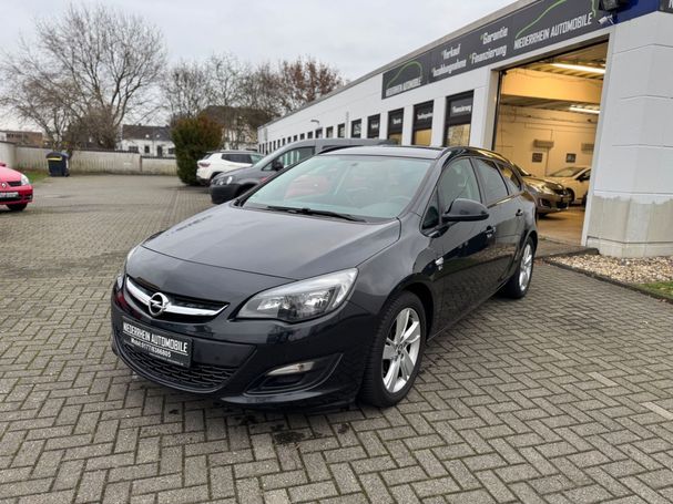 Opel Astra Sports Tourer 81 kW image number 1