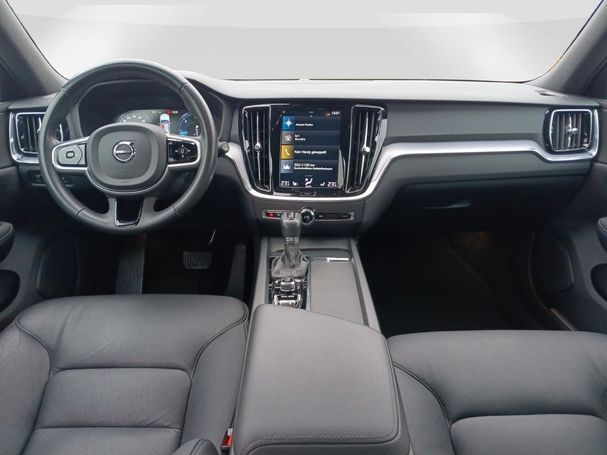 Volvo V60 D4 Momentum 140 kW image number 5