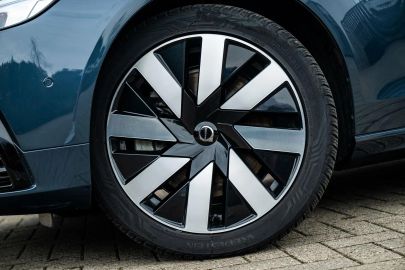 Car image 37