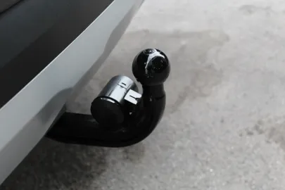 Car image 36