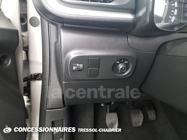 Citroen C3 Pure Tech 83 S&S C-Series 61 kW image number 9