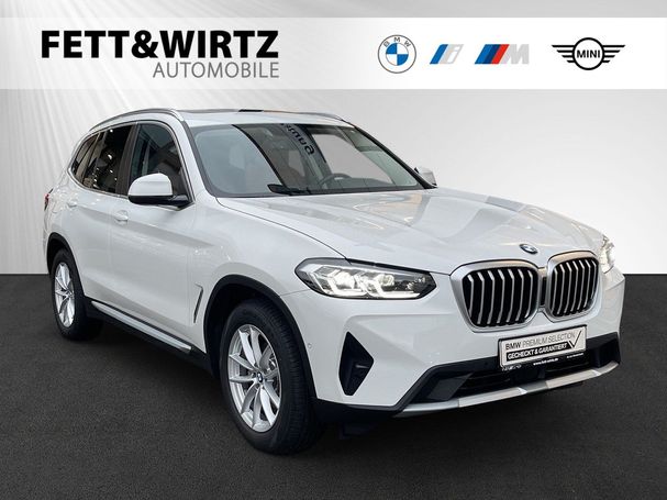 BMW X3 xDrive20i 135 kW image number 1