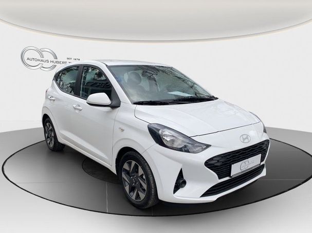 Hyundai i10 1.0 Trend 49 kW image number 2