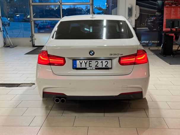 BMW 330e M Sport 185 kW image number 7