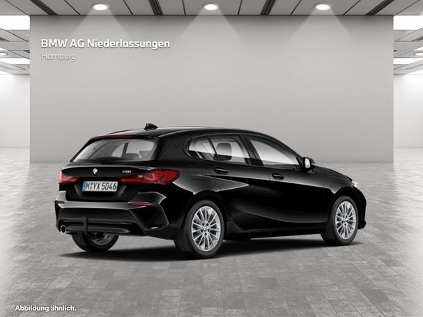 BMW 118i Sport Line 100 kW image number 2