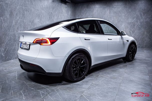 Tesla Model Y Standard Range 221 kW image number 7