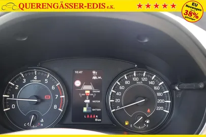 Car image 26