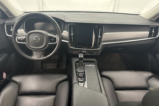 Volvo V90 D3 AWD Momentum 110 kW image number 13