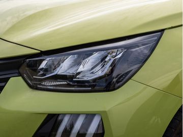 Car image 25