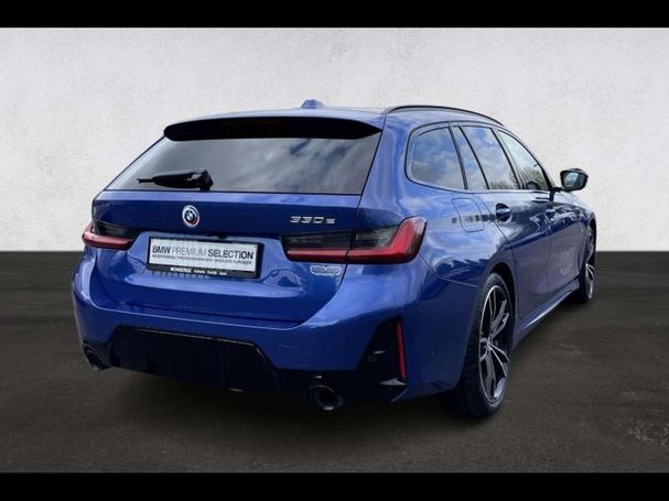 BMW 330 Touring M 215 kW image number 3