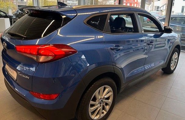 Hyundai Tucson Blue 1.6 2WD Passion 97 kW image number 3