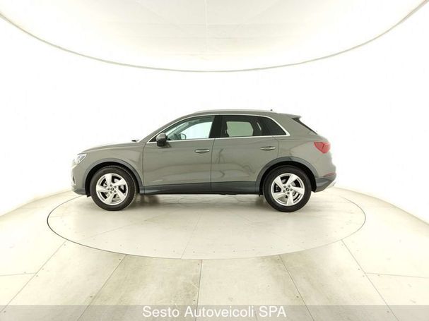 Audi Q3 35 TDI S tronic Advanced Business 110 kW image number 4