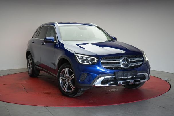 Mercedes-Benz GLC 300 de 4Matic 9G-Tronic 225 kW image number 2