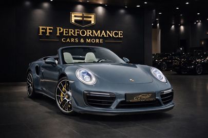 Car image 35