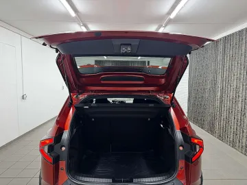 Car image 44