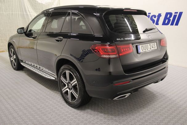 Mercedes-Benz GLC 300 de 4Matic 225 kW image number 4