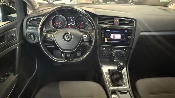 Volkswagen Golf 1.5 TSI Comfortline 96 kW image number 5