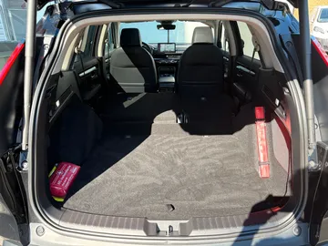 Car image 29