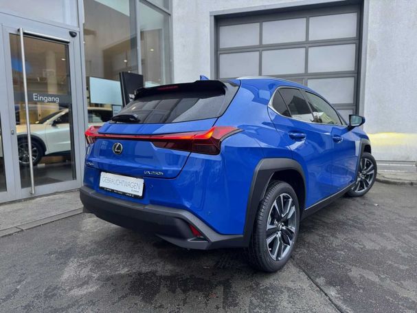 Lexus UX 250h 135 kW image number 3