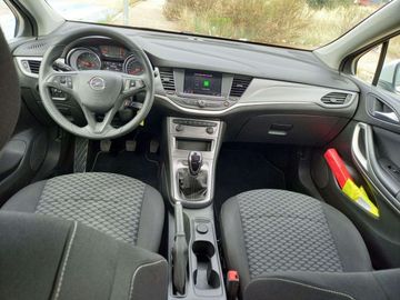 Car image 24