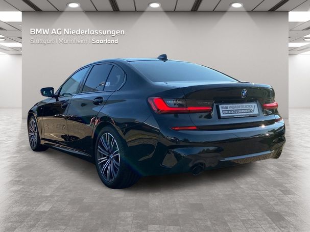 BMW 330i M Sport 190 kW image number 2