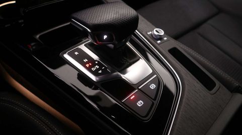 Car image 31