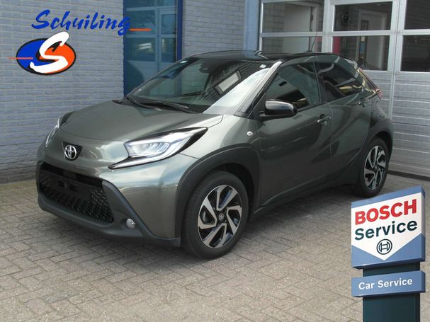 Toyota Aygo X 1.0 VVT-i 53 kW image number 2