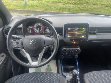 Car image 7